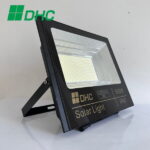 Đèn Pha 500W năng lượng mặt trời 8 Đèn Pha 500W năng lượng mặt trời