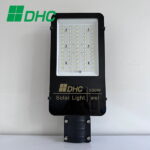 Đèn Đường 500W năng lượng mặt trời 9 den ban chai nang luong mat troi 500w