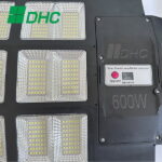 Đèn liền thể 600W năng lượng mặt trời 7 Đèn liền thể 600W năng lượng mặt trời